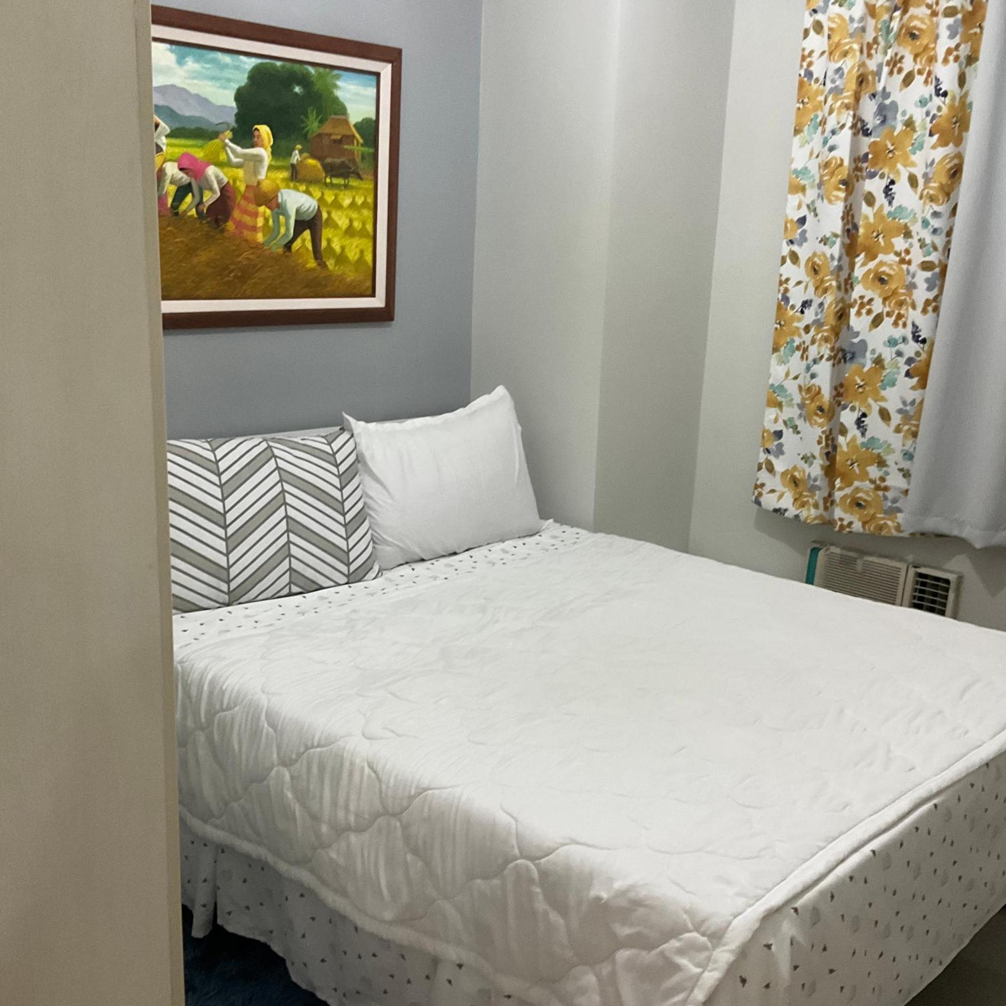 Sea Residences In Pasay Near Mall Of Asia Exterior foto